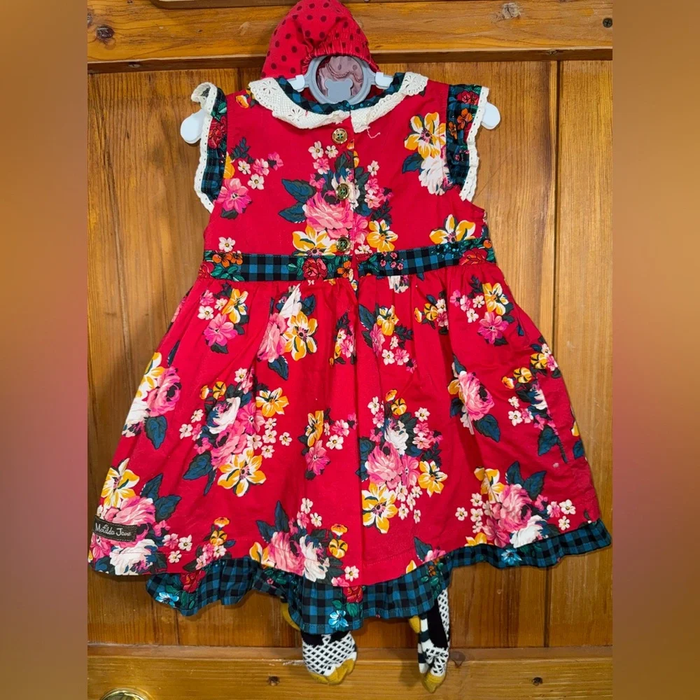 Christmas Outfit - Picture 5 of 7